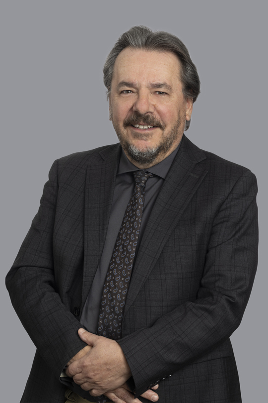 Réactif Hero Ben Rempel (MobileHero 0 Point d'arrêt) Hero Ben Rempel (DesktopHero 0 Point d'arrêt) 